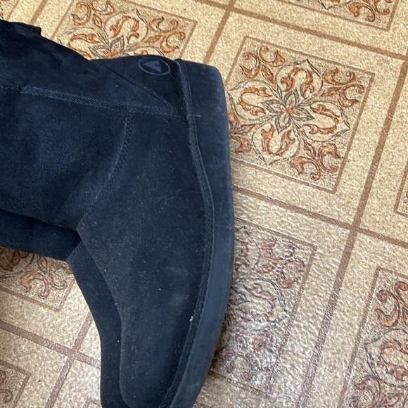 Airwalk Boots Womens 12 Short Winter Snow Boot Black Faux Suede Wedge Slip On - Picture 4 of 5